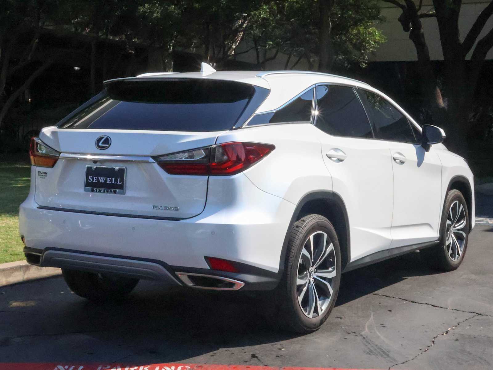 2022 Lexus RX 350 photo 2