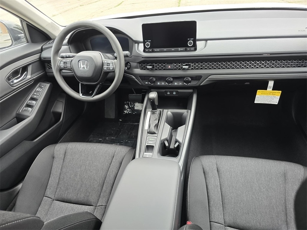 2025 Honda Accord SE photo 19