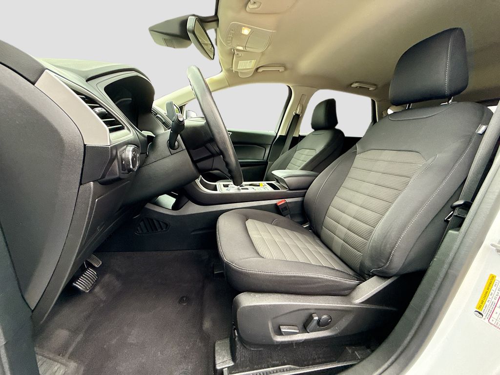 2023 Ford Edge SEL photo 20