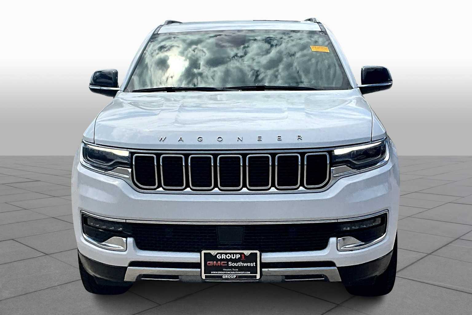 2023 Jeep Wagoneer Series III photo 3