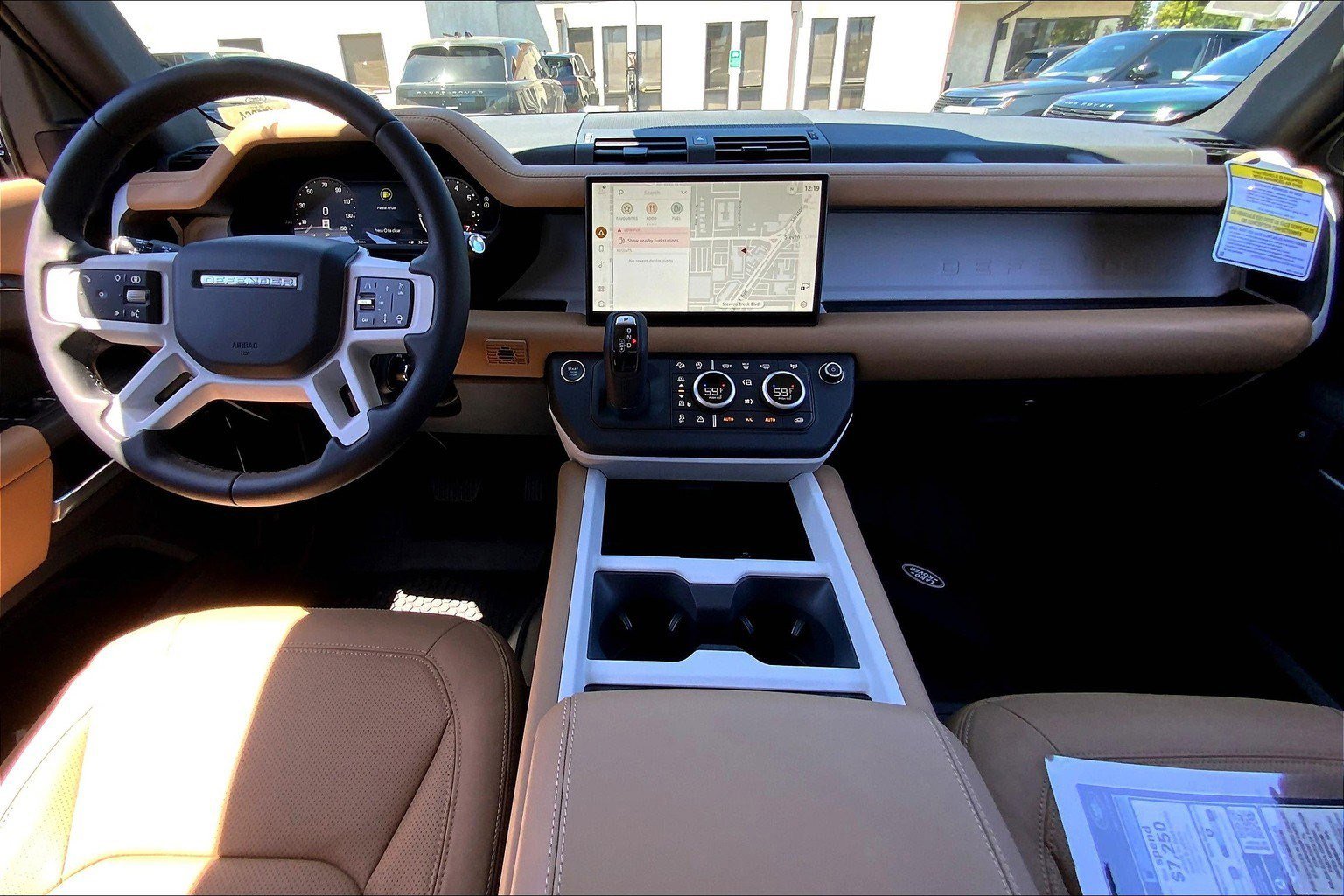 2025 Land Rover Defender 110 X-Dynamic SE photo 5