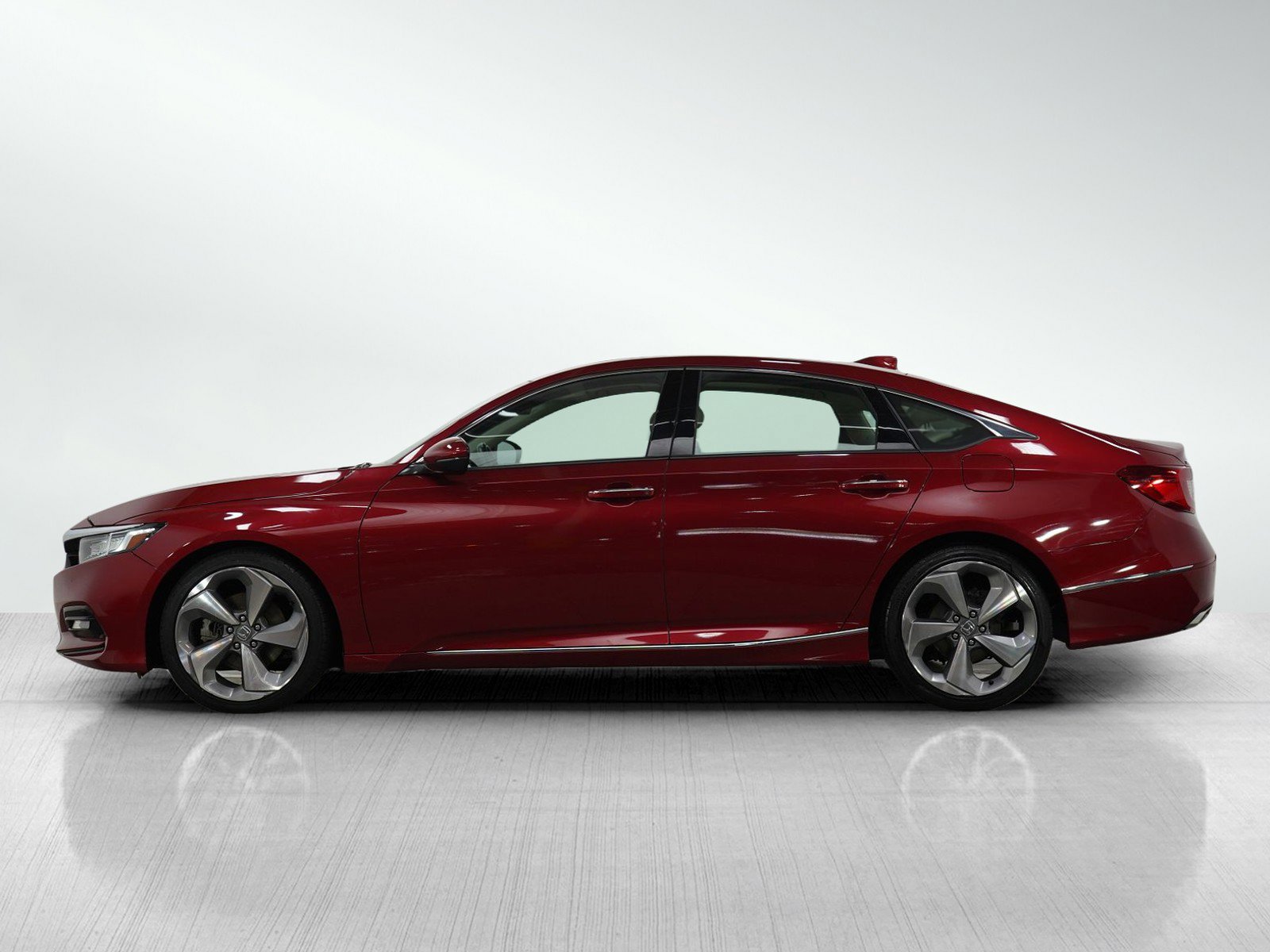 Used 2018 Honda Accord Touring with VIN 1HGCV1F94JA039830 for sale in South Saint Paul, Minnesota