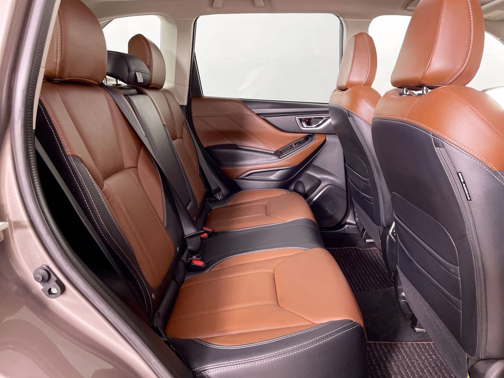 2022 Subaru Forester Touring photo 26