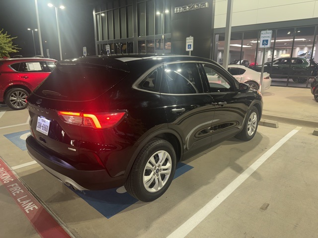 2020 Ford Escape S photo 3