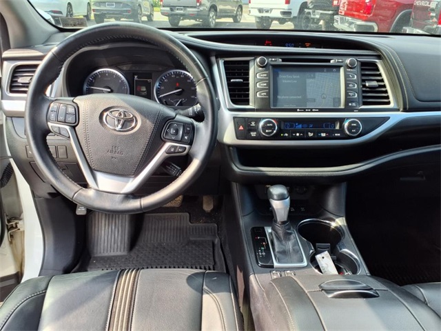 2018 Toyota Highlander XLE photo 12