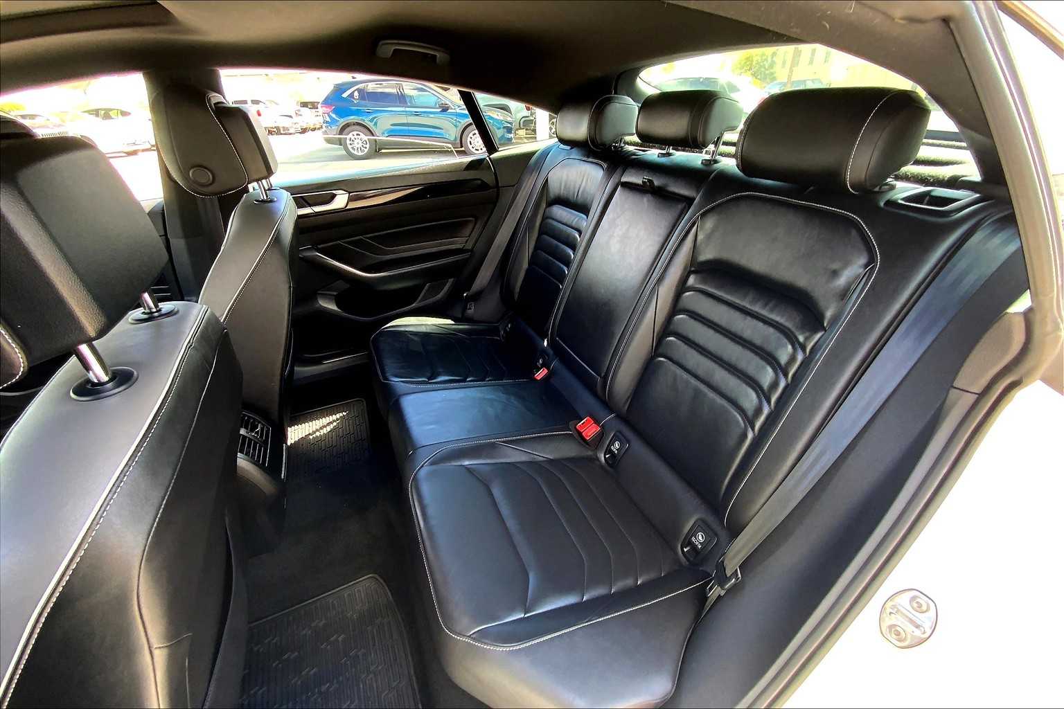 2021 Volkswagen Arteon SEL R-Line photo 18