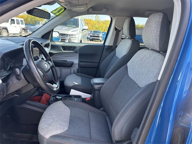 2022 Ford Maverick XLT photo 3