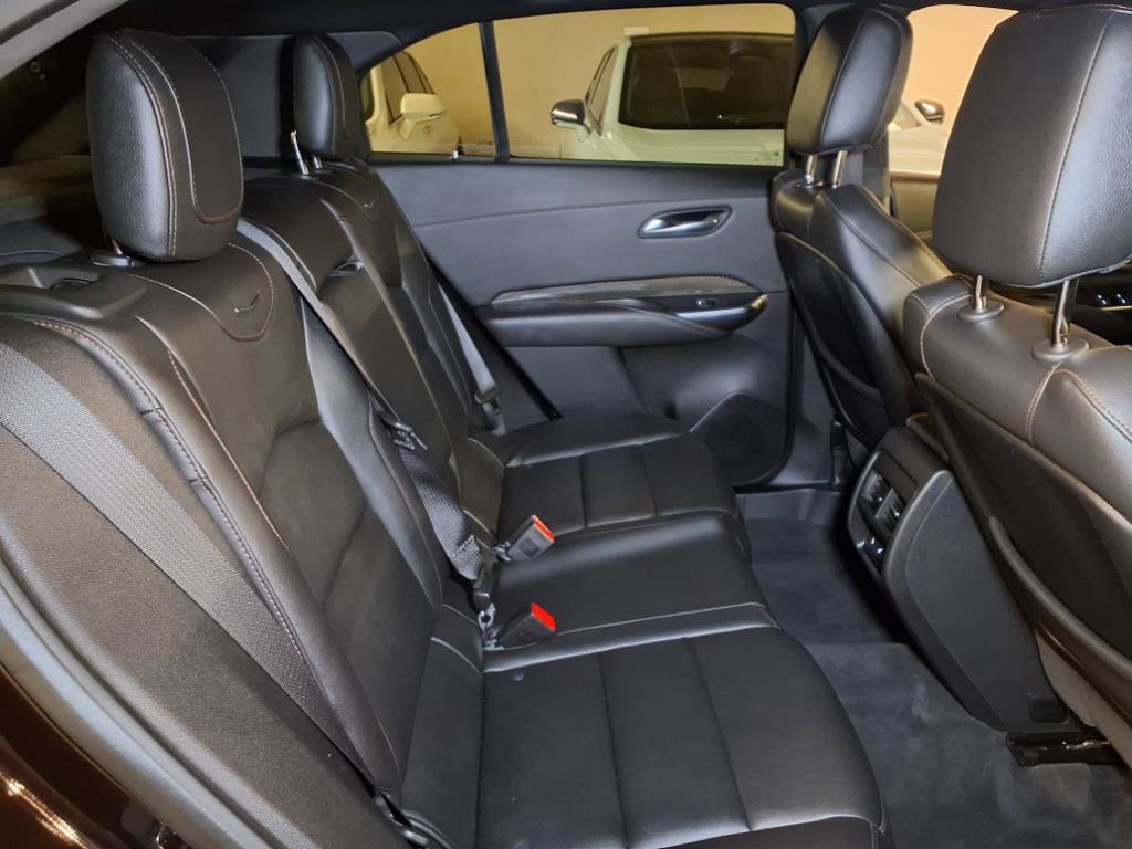 2020 Toyota RAV4 LE photo 24