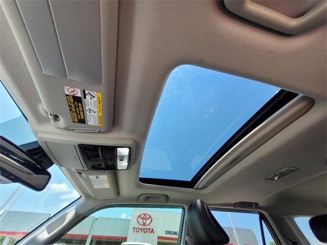 2023 Toyota 4Runner SR5 Premium photo 43