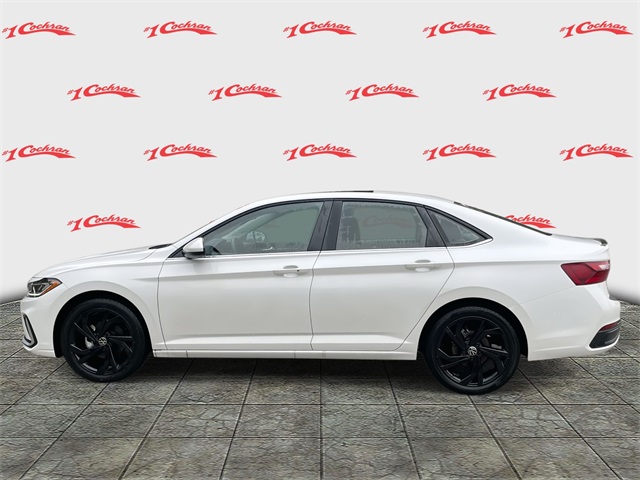 2025 Volkswagen Jetta 1.5T SE photo 3