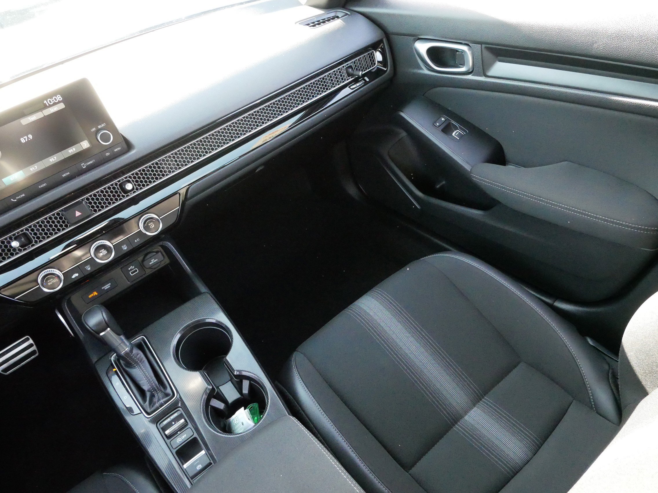 2023 Honda Civic Sport photo 11