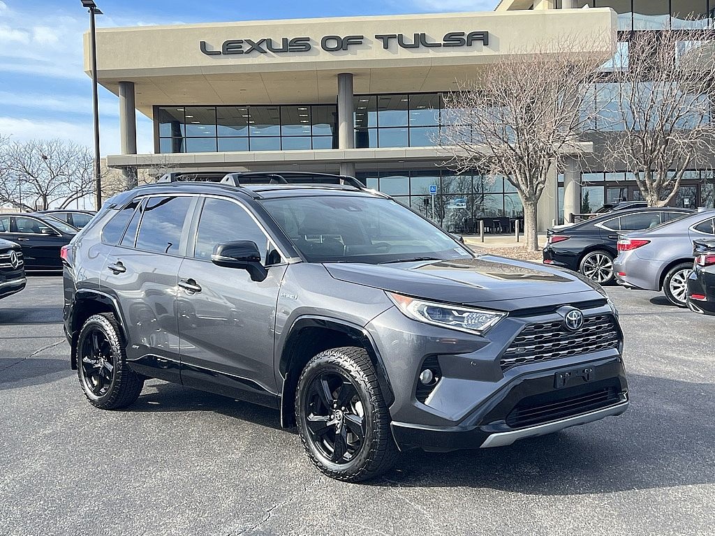 2021 Toyota RAV4 XSE