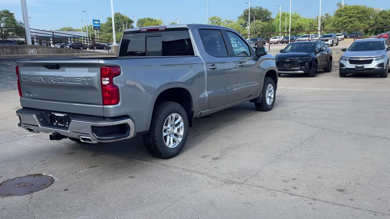 2025 Chevrolet Silverado 1500 LT photo 22