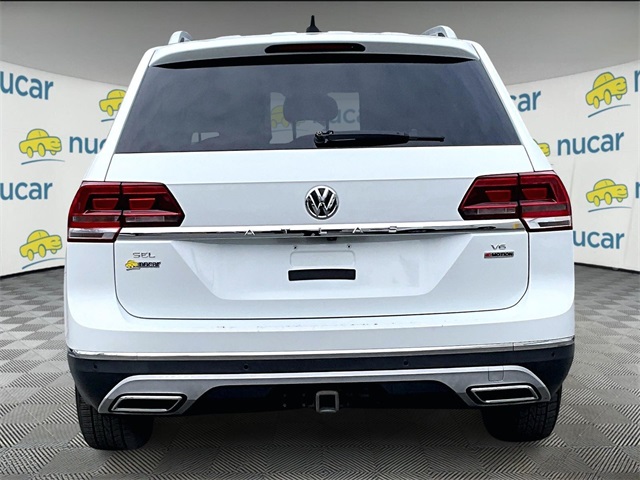 2018 Volkswagen Atlas SEL photo 4