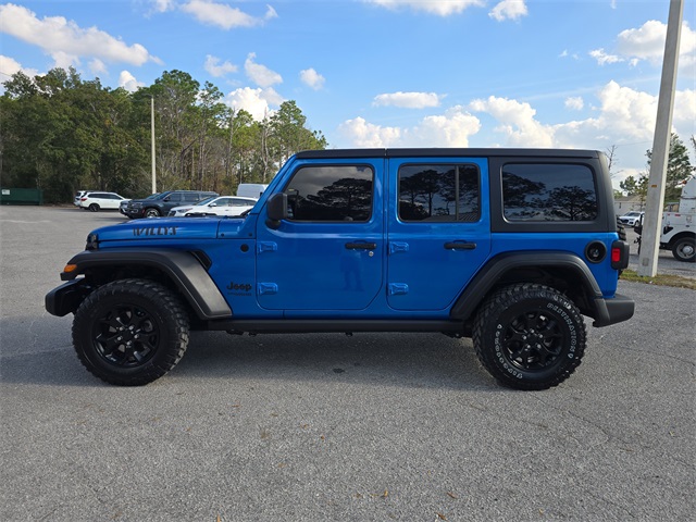 2022 Jeep Wrangler Unlimited Willys photo 3