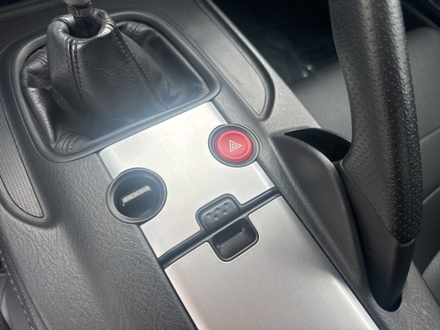 2005 Honda S2000 Base photo 14