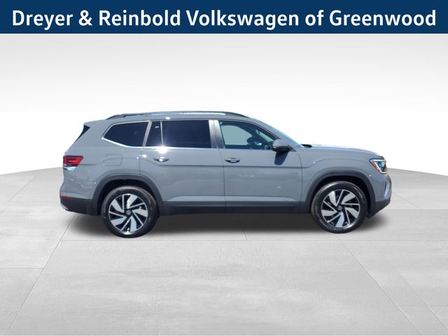 2026 Volkswagen Atlas SE Technology photo 2