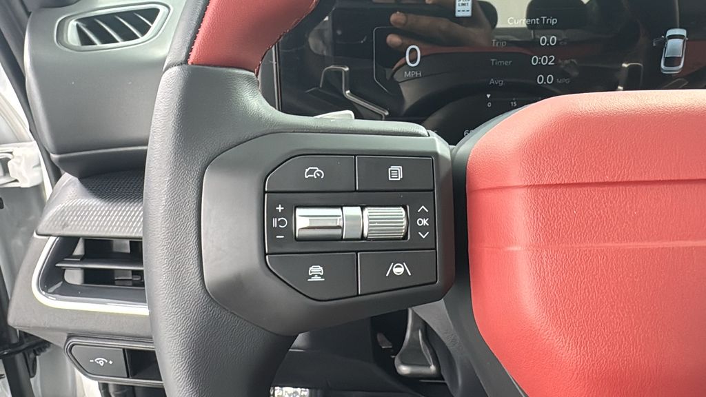 2025 Kia K4 GT-Line photo 18