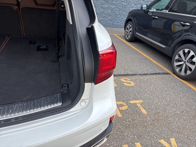 2020 Acura MDX Technology SH-AWD photo 18