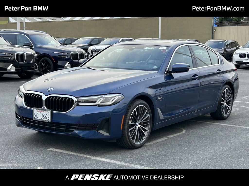 2022 BMW 5 Series 530e