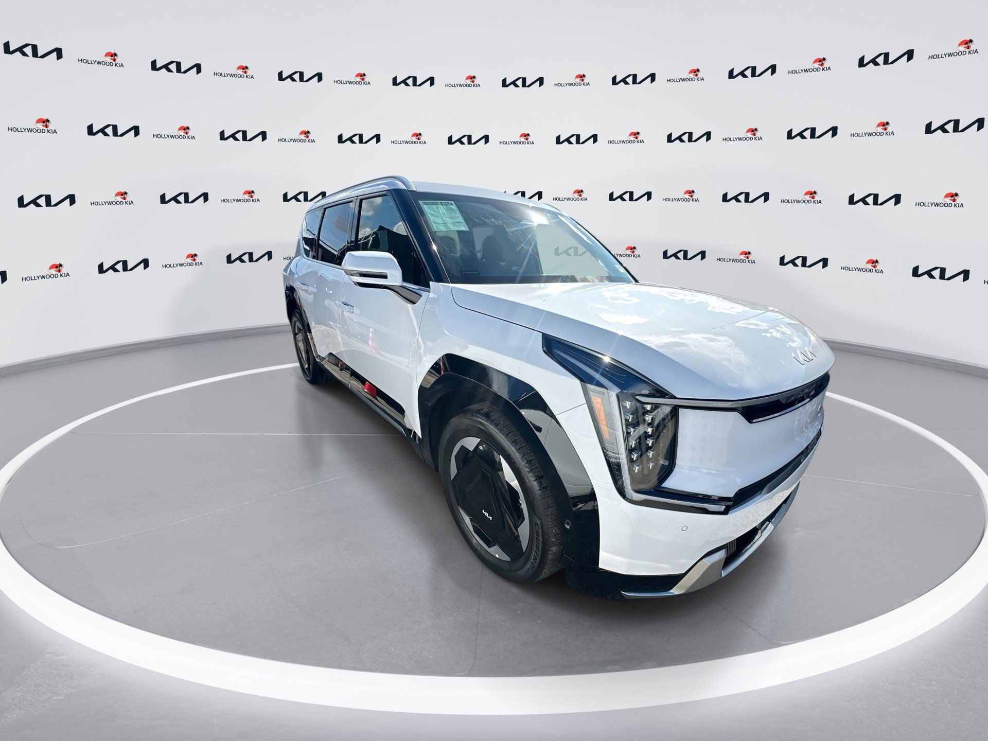 Certified 2026 Kia EV9 Land with VIN 5XYADFS58TG005238 for sale in Hollywood, FL