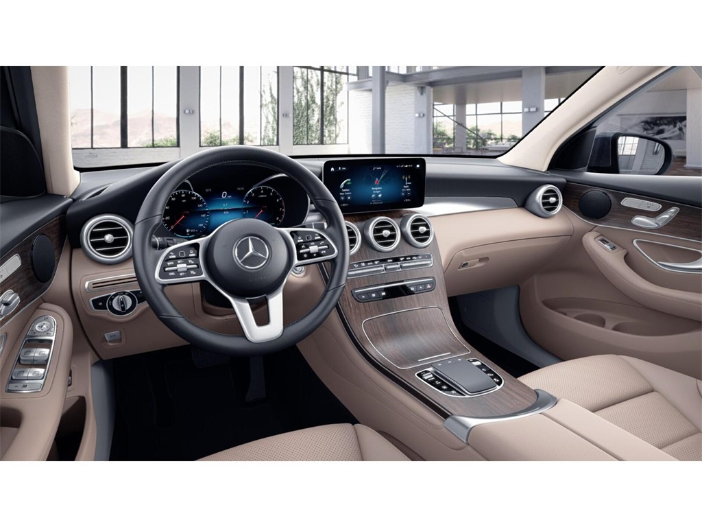 2021 Mercedes Benz GLC 300 4MATIC photo 2