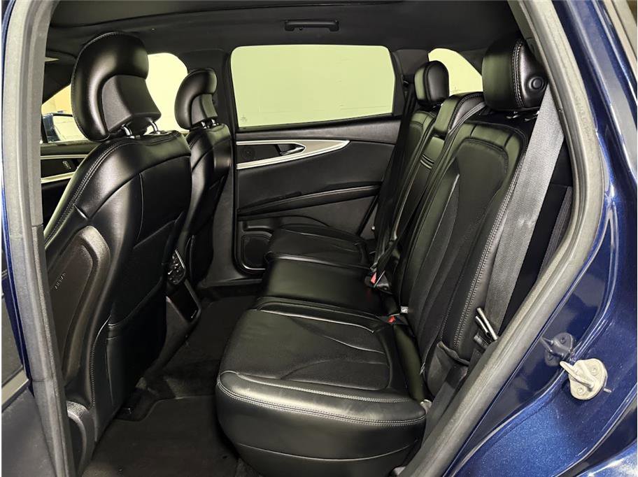2017 Lincoln MKX Reserve photo 12