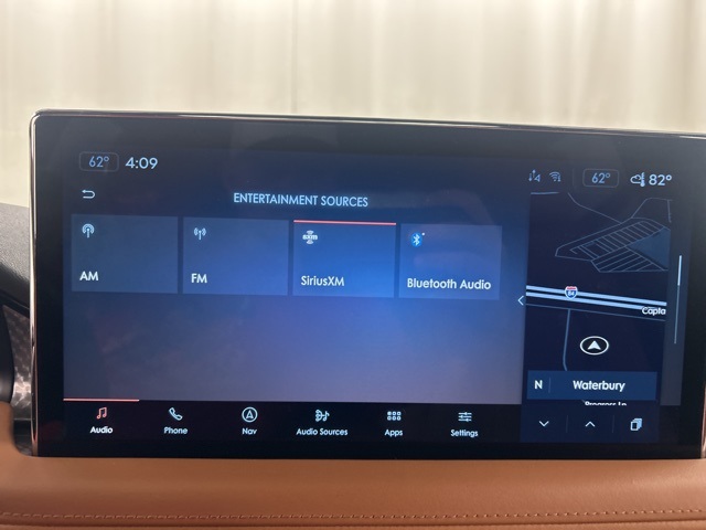 2022 Lincoln Nautilus Black Label photo 13