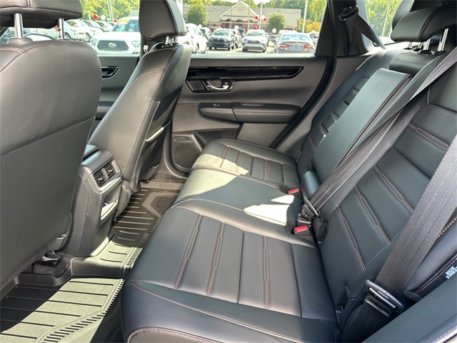 2025 Honda CR-V Hybrid Sport Touring photo 12