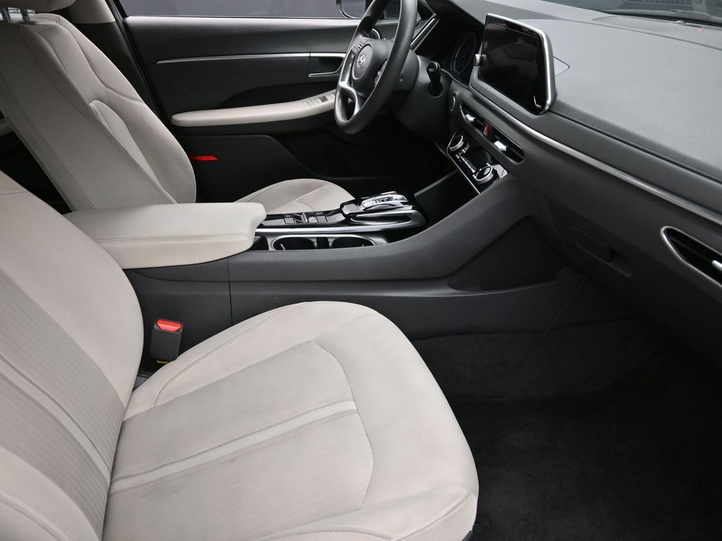 2023 Hyundai Sonata SEL photo 4