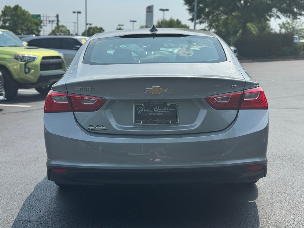 2023 Chevrolet Malibu 1LT photo 9