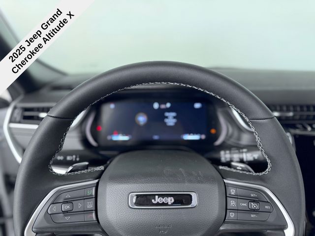 2025 Jeep Grand Cherokee Altitude X photo 29