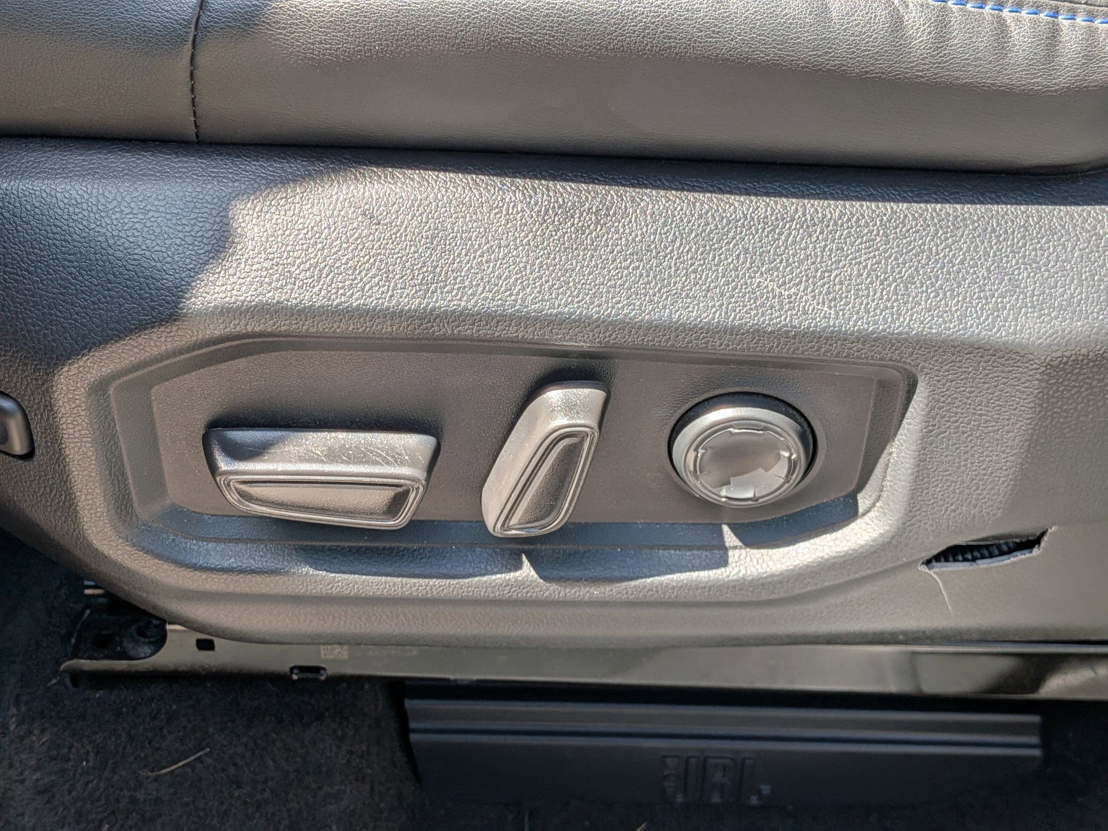 2022 Toyota Tundra Platinum photo 13
