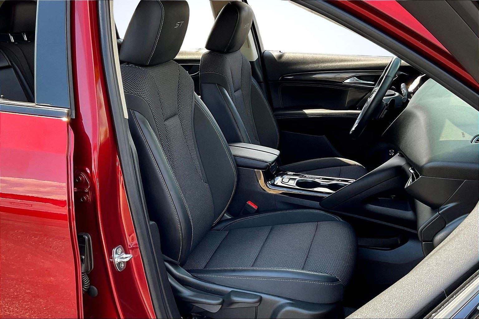 2023 Buick Envision Preferred photo 7