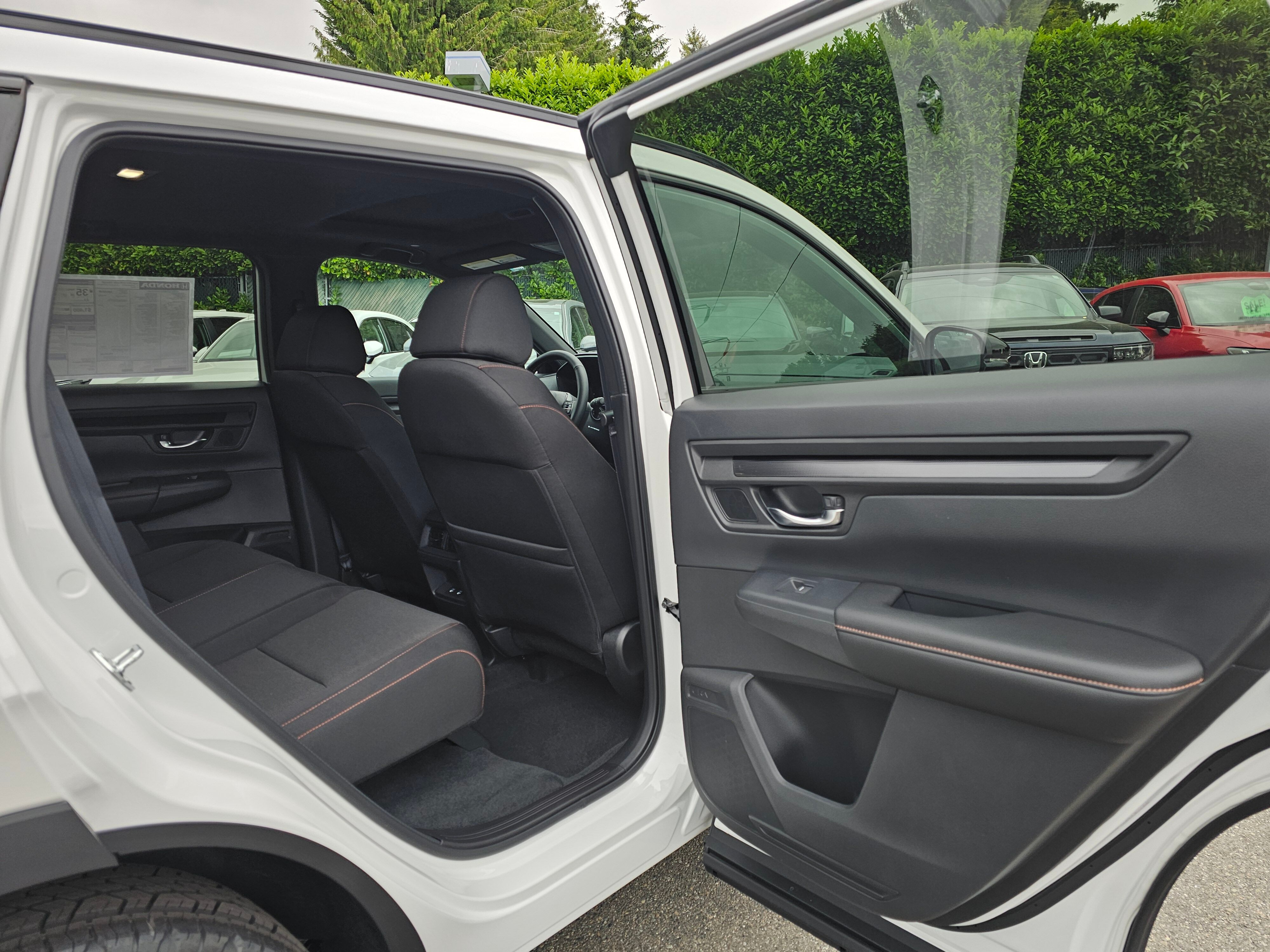 2026 Honda CR-V Hybrid photo 4