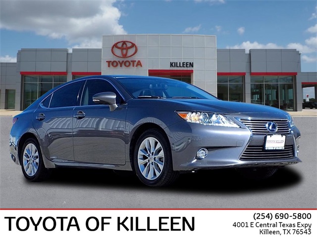 2014 Lexus ES 300h's photo