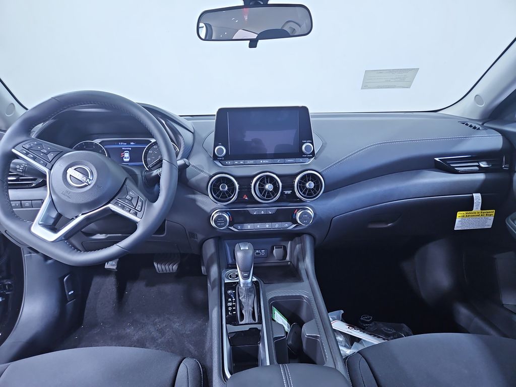 2025 Nissan Sentra SV photo 12