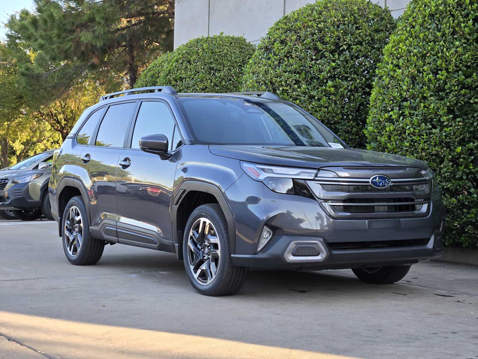 2025 Subaru Forester Limited photo 2