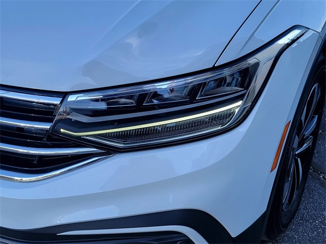 2023 Volkswagen Tiguan S photo 11