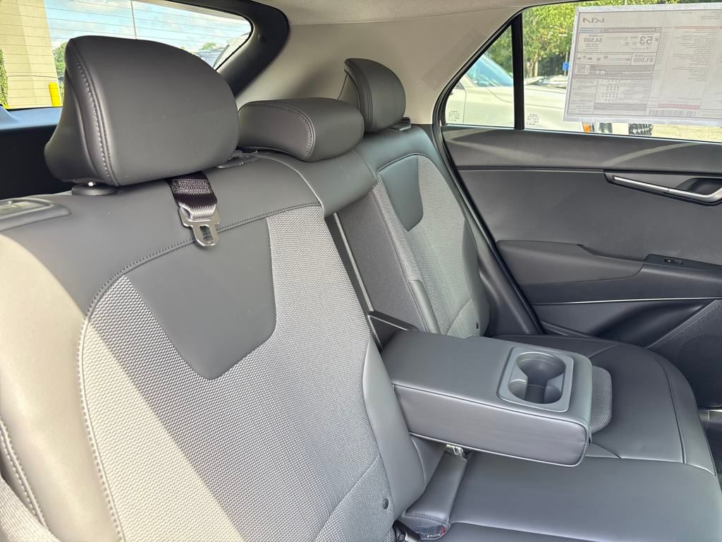 2025 Kia Niro EX photo 26
