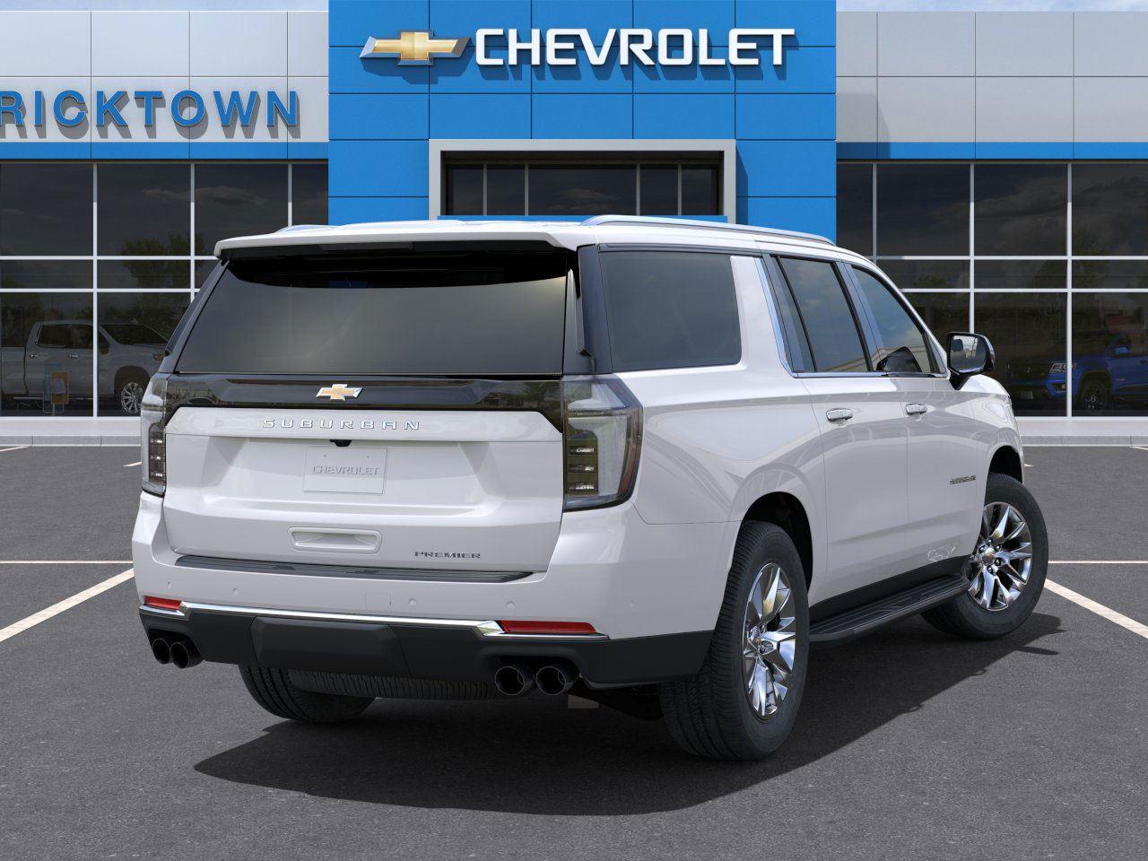 2025 Chevrolet Suburban Premier photo 3