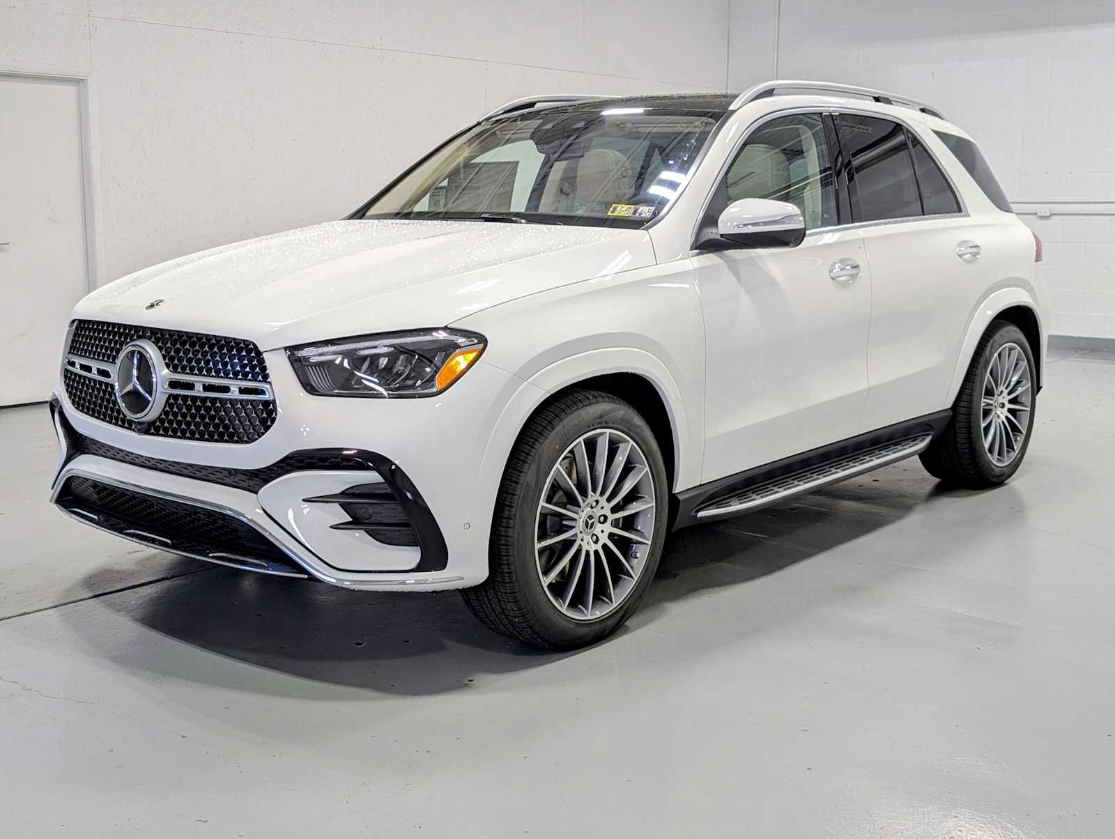 2026 Mercedes-Benz GLE GLE450's photo