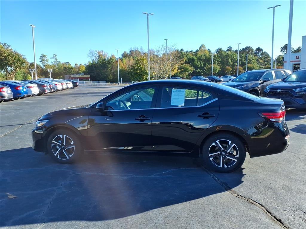 2024 Nissan Sentra SV photo 2