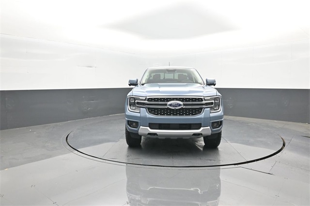 2025 Ford Ranger Lariat photo 2