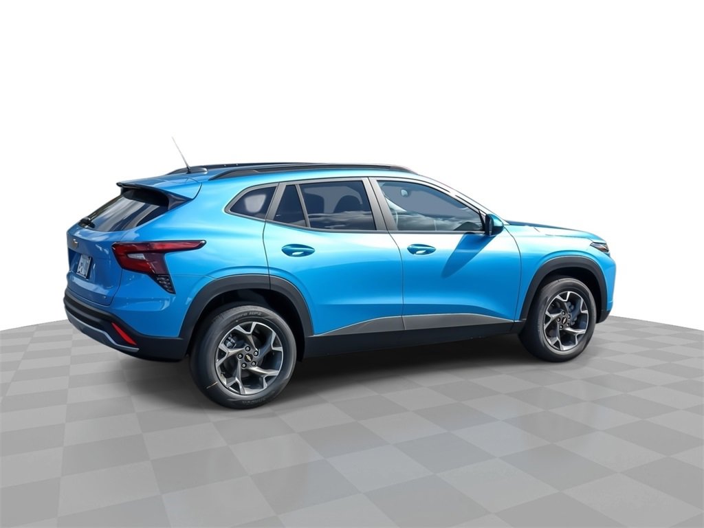 2026 Chevrolet Trax LT photo 10
