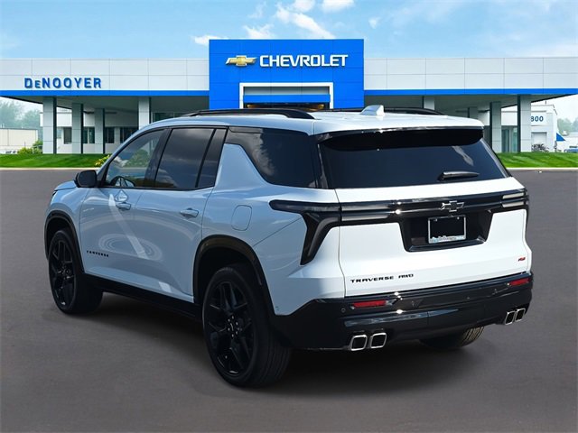 2026 Chevrolet Traverse RS photo 4