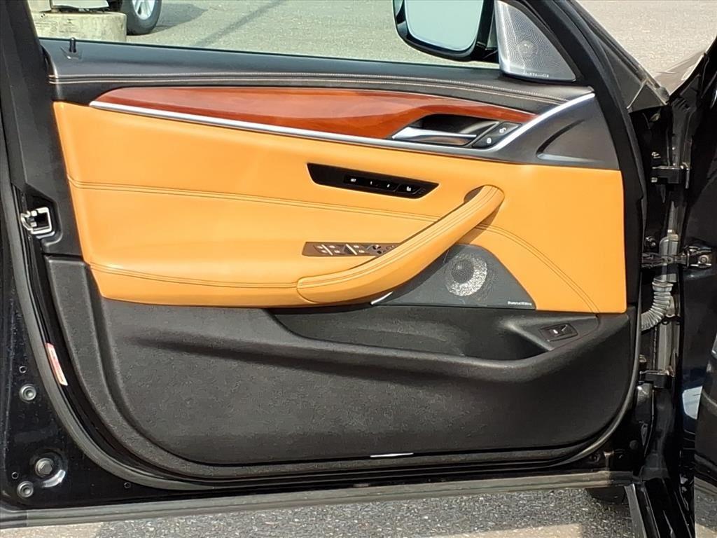 2018 Bmw M550i xDrive photo 4