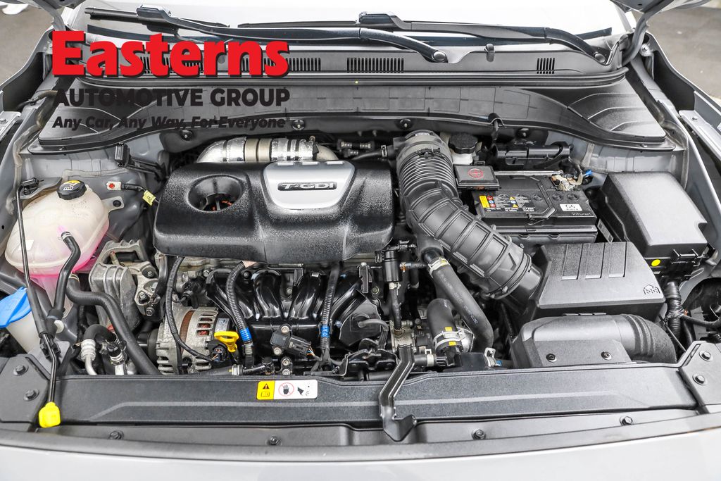 2021 Hyundai Kona SEL Plus photo 4