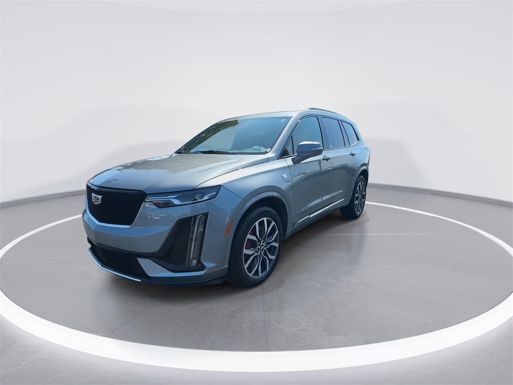 2024 Cadillac XT6 Sport photo 3