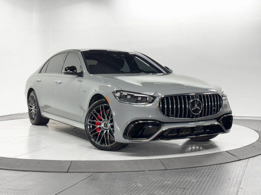 2024 Mercedes-Benz S-Class S63's photo